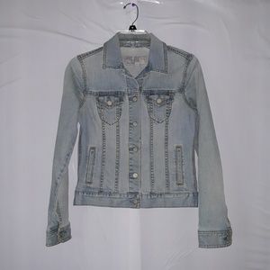 Women's Old Navy denim jacket size small